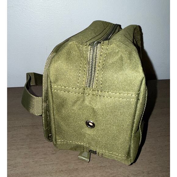 Fight Light Admin Pouch Army Green – Tactical First Aid MOLLE Pocket - Picture 7 of 9